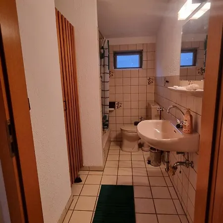 Oberburg דירה זולינגן